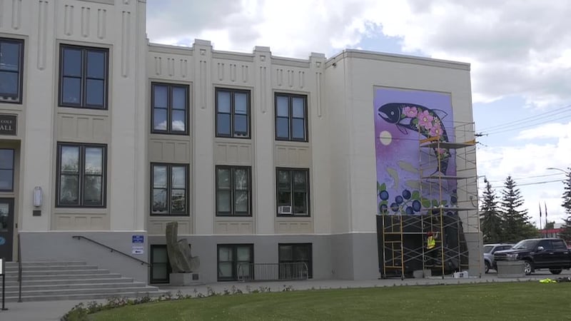 Fairbanks City Hall getting two new murals on its facade